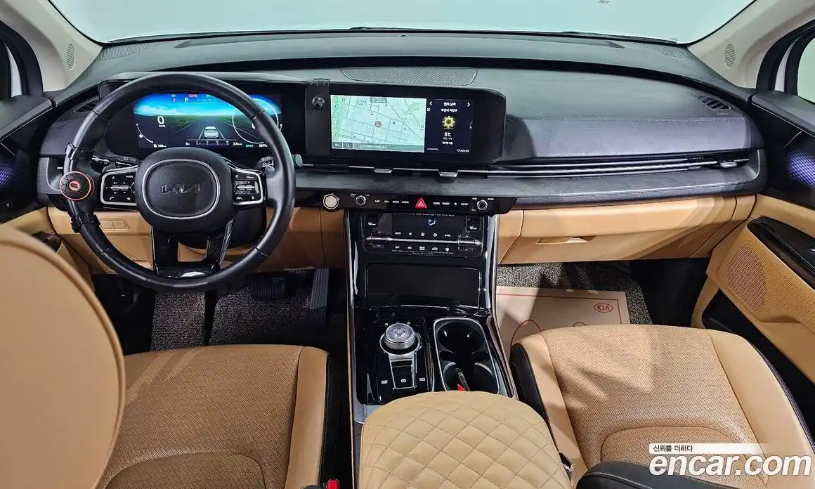 Kia Canival 2023 3.5 Автомат в Москве № 133777, фото 19