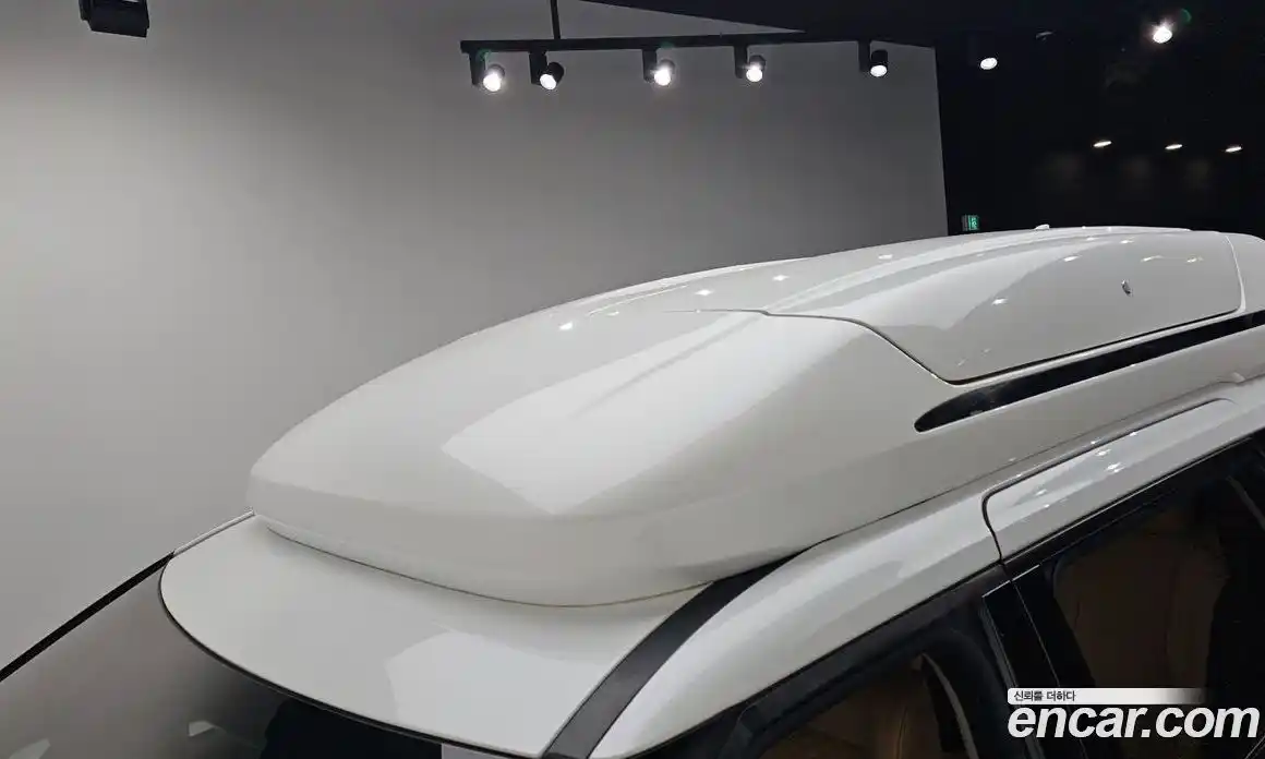 Kia Canival 2023 3.5 Автомат в Москве № 133777, фото 20