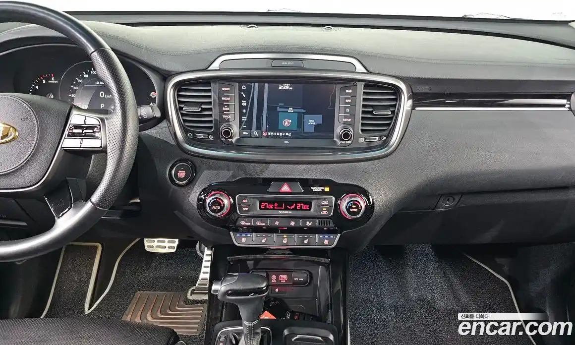 Kia Sorento 2018 2.2 Автомат в Москве № 134027, фото 12
