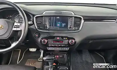 Kia Sorento 2018 2.2 Автомат в Москве № 134027, миниатюра 12