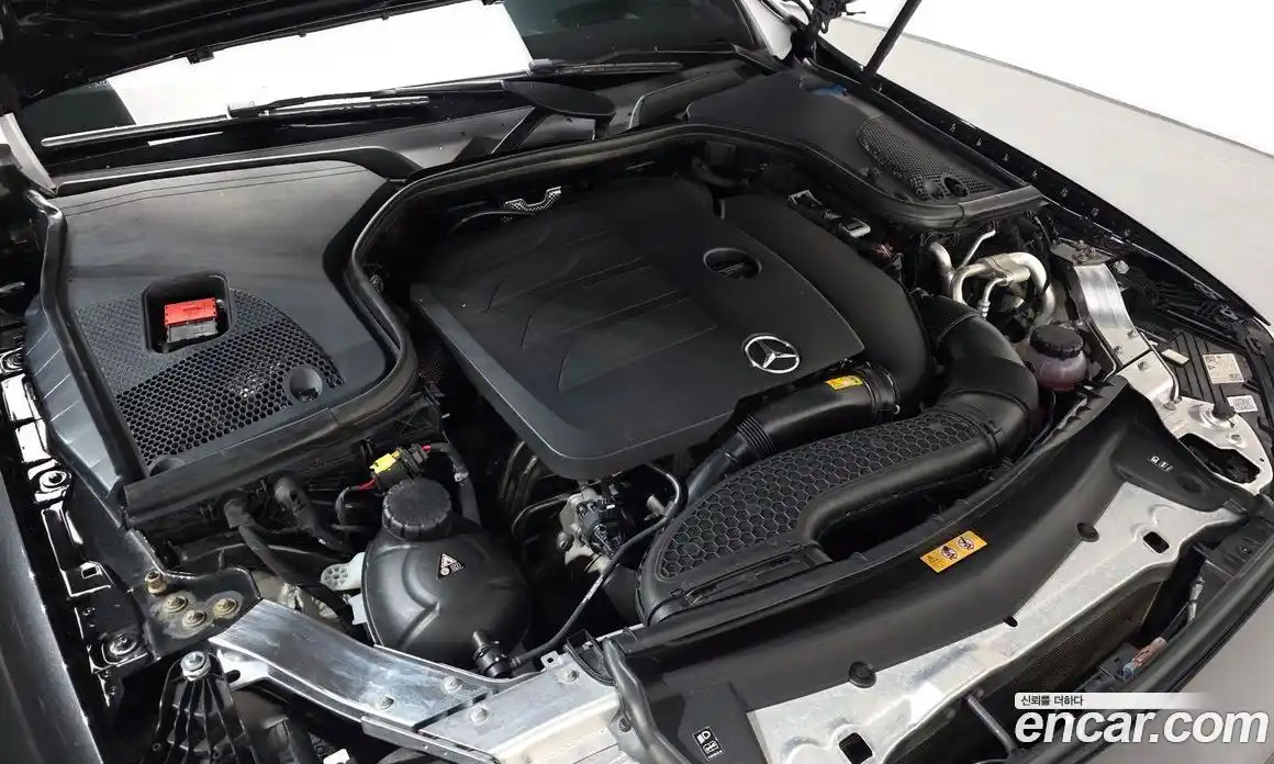 Mercedes-Benz E-Class 2022 2.0 Автомат в Москве № 136561, фото 16