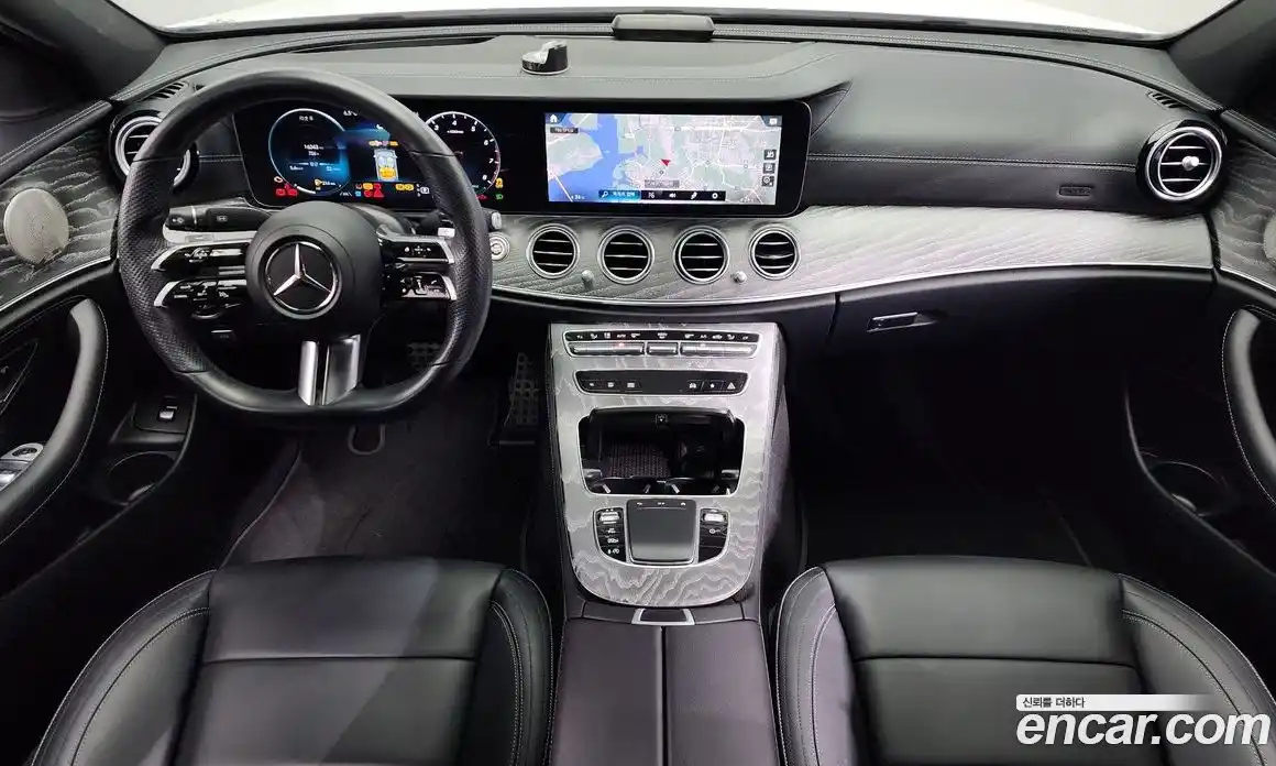 Mercedes-Benz E-Class 2021 2.0 Автомат в Москве № 137470, фото 14