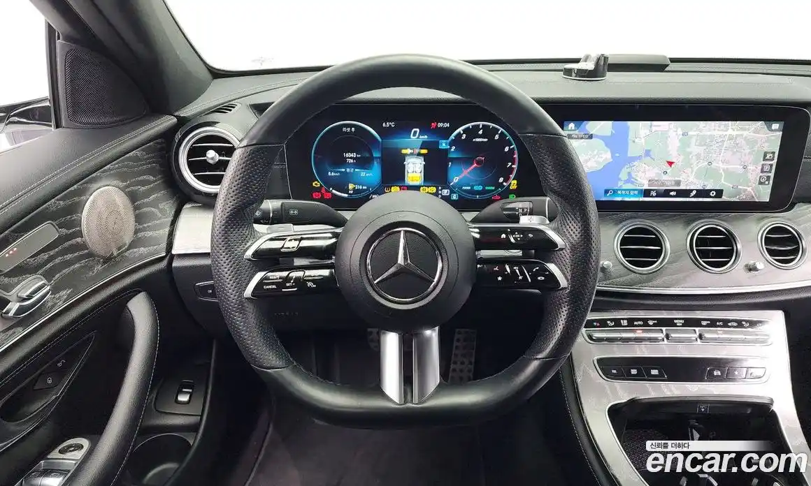 Mercedes-Benz E-Class 2021 2.0 Автомат в Москве № 137470, фото 4