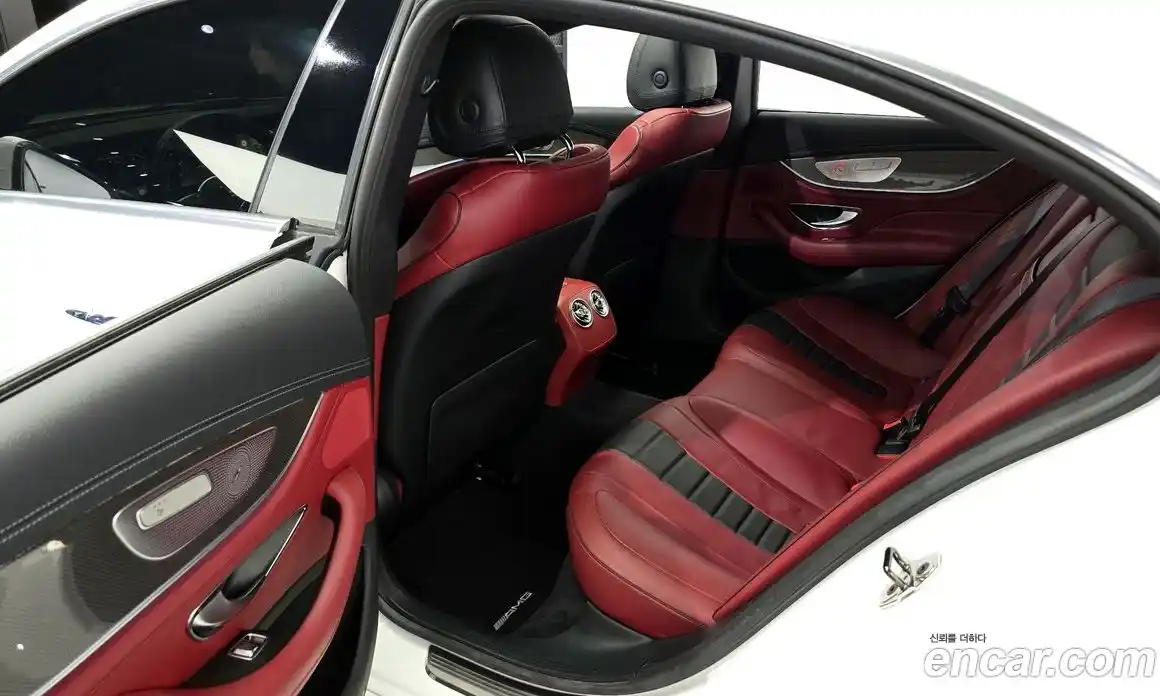 Mercedes-Benz CLS-Class 2019 1.9 Автомат в Москве № 140808, фото 14