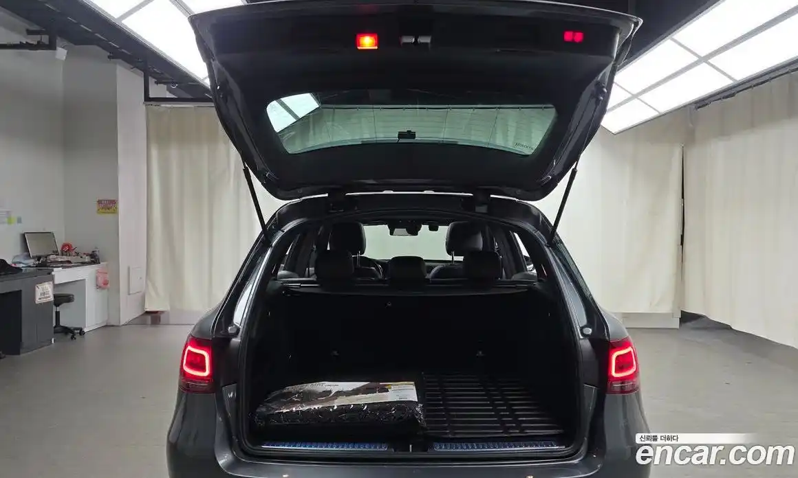 Mercedes-Benz GLC-Class 2020 2.0 Автомат в Москве № 141485, фото 17