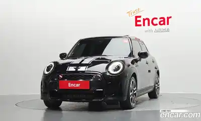 Mini Cooper, 2024