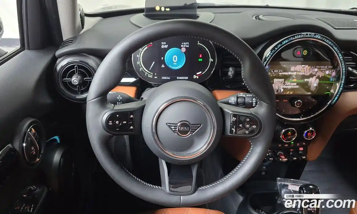 Mini Cooper 2024 2.0 Автомат в Москве № 142298, фото 15