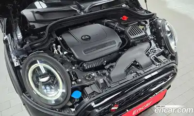 Mini Cooper 2024 2.0 Автомат в Москве № 142298, миниатюра 9