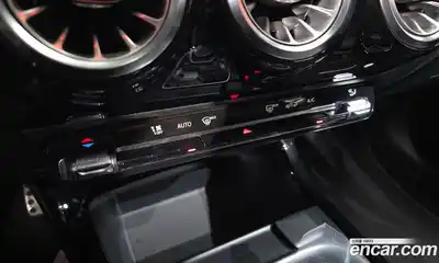 Mercedes-Benz CLA-Class 2023 2.0 Автомат в Москве № 143800, миниатюра 12