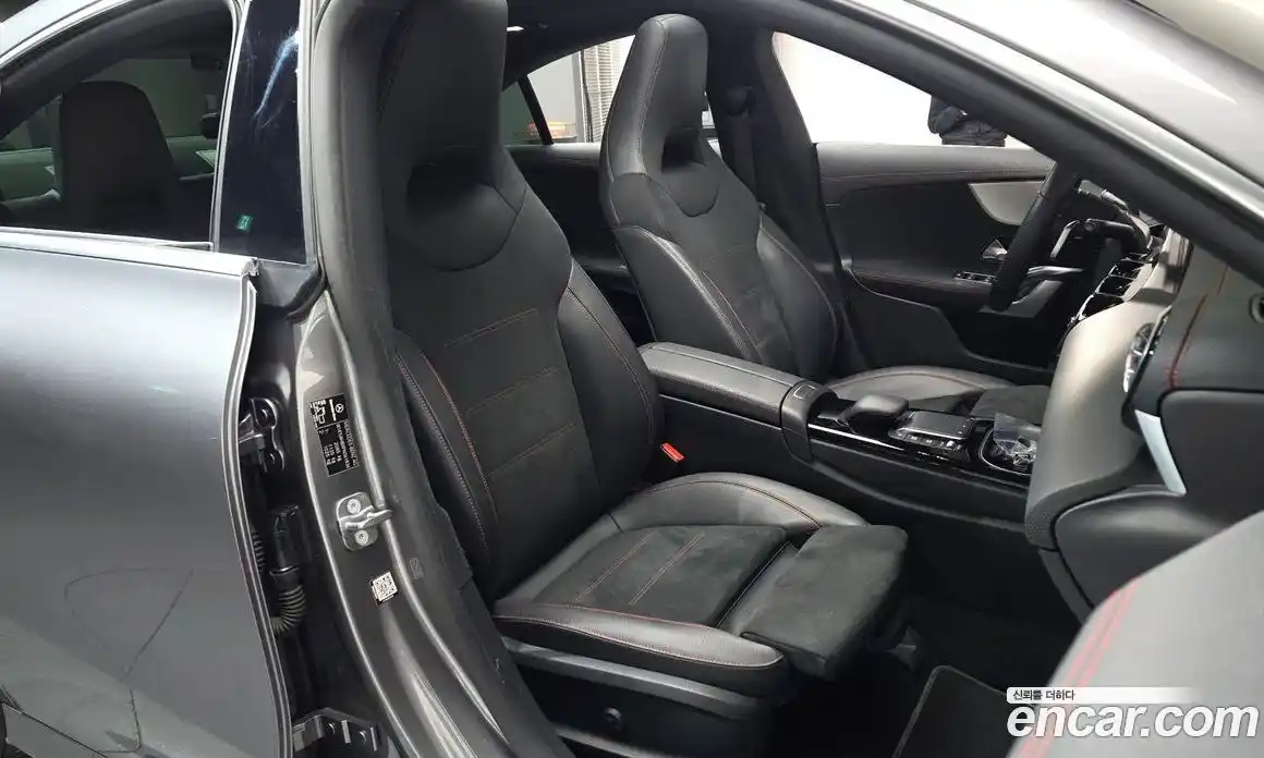 Mercedes-Benz CLA-Class 2023 2.0 Автомат в Москве № 143800, фото 15