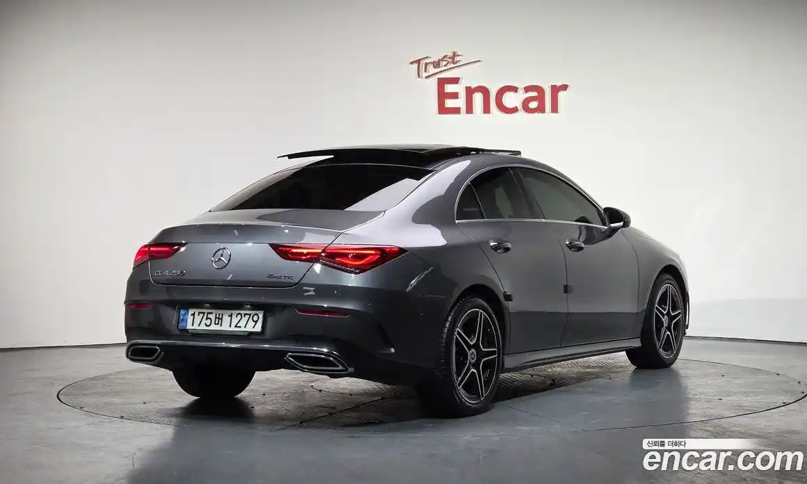 Mercedes-Benz CLA-Class 2023 2.0 Автомат в Москве № 143800, фото 16