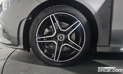 Mercedes-Benz CLA-Class 2023 2.0 Автомат в Москве № 143800, миниатюра 5