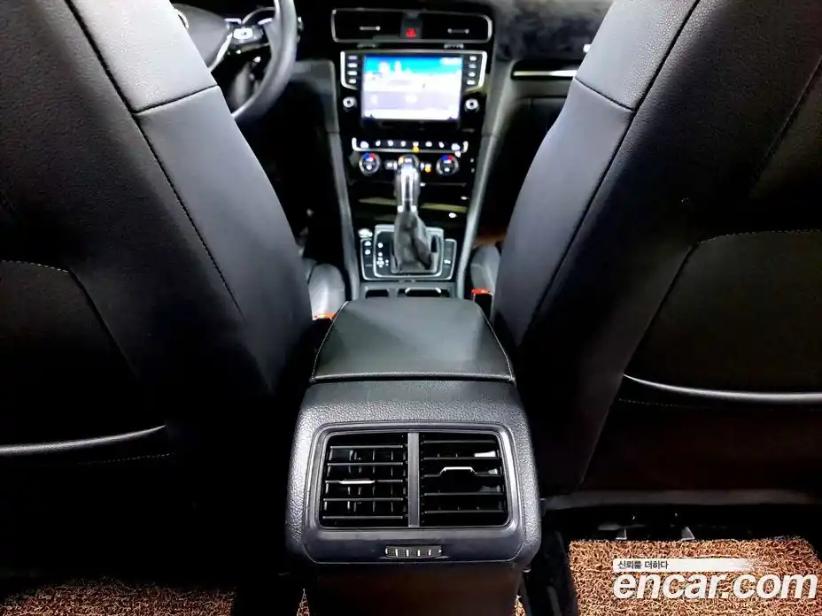 Volkswagen Golf 2014 1.4 Автомат в Москве № 147130, фото 18