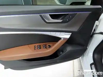 Audi A6 2020 2.0 Автомат в Москве № 149366, миниатюра 12