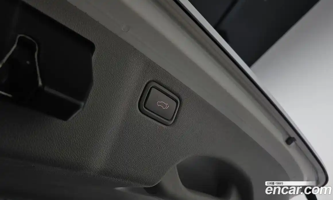 Kia Canival 2020 3.3 Автомат в Москве № 15058, фото 19