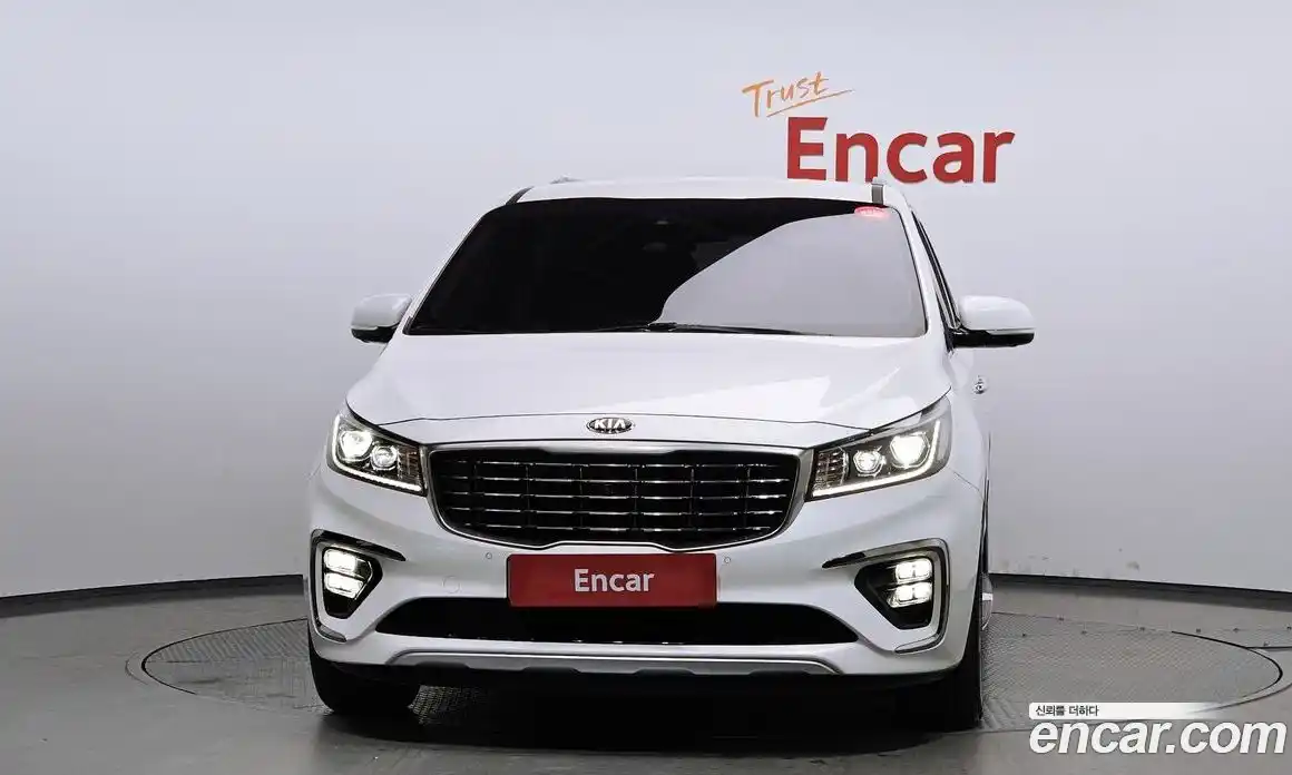 Kia Canival 2020 3.3 Автомат в Москве № 15058, фото 3
