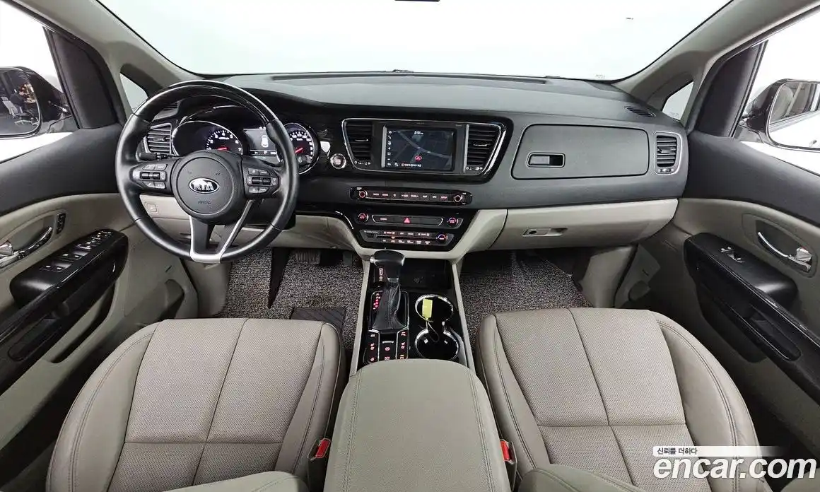 Kia Canival 2020 3.3 Автомат в Москве № 15058, фото 7