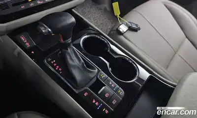 Kia Canival 2020 3.3 Автомат в Москве № 15058, миниатюра 9