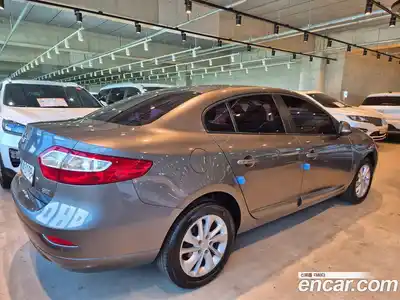 Renault SM3 2016 1.6 Автомат в Москве № 152879, миниатюра 2