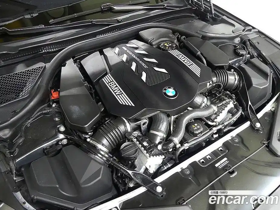 BMW 8-Series 2023 4.4 Автомат в Москве № 154050, фото 6