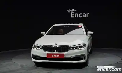 BMW 5-Series 2018 2.0 Автомат в Москве № 157836, миниатюра 3