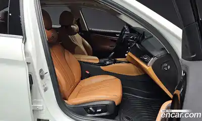 BMW 5-Series 2018 2.0 Автомат в Москве № 157836, миниатюра 6