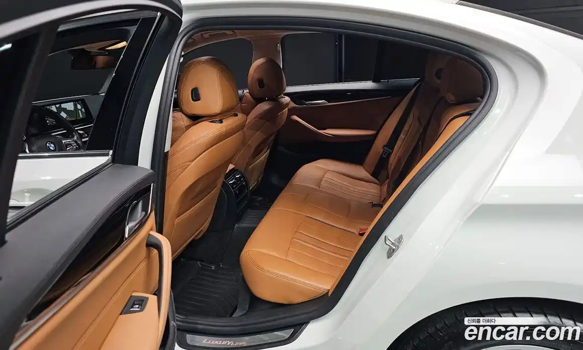 BMW 5-Series 2018 2.0 Автомат в Москве № 157836, фото 7