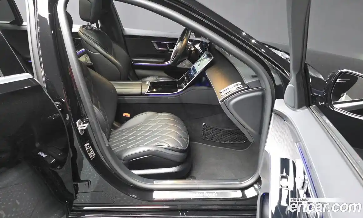 Mercedes-Benz S-Class 2023 3.0 Автомат в Москве № 158402, фото 11