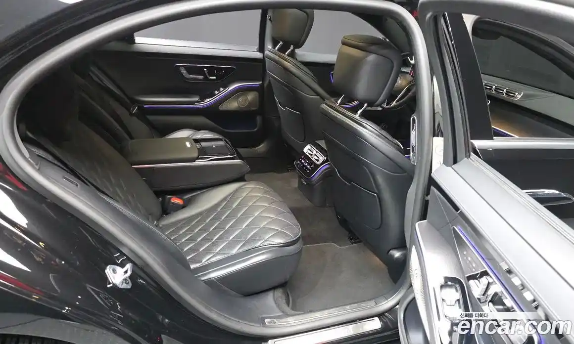 Mercedes-Benz S-Class 2023 3.0 Автомат в Москве № 158402, фото 12