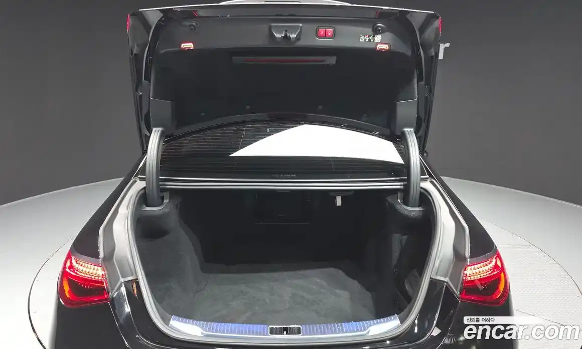 Mercedes-Benz S-Class 2023 3.0 Автомат в Москве № 158402, фото 20