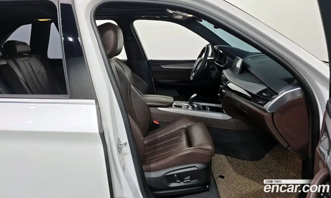 BMW X5 2018 3.0 Автомат в Москве № 159128, фото 4