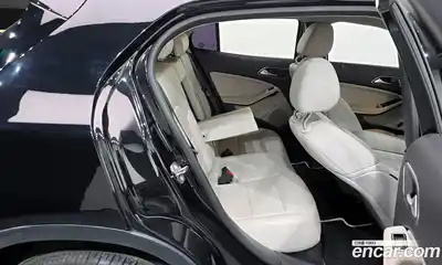 Mercedes-Benz GLA-Class, 2019