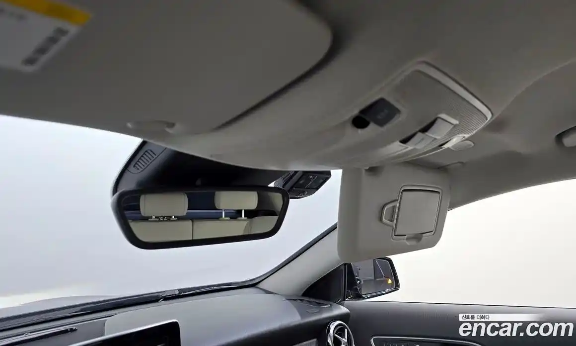 Mercedes-Benz GLA-Class 2019 2.0 Автомат в Москве № 160703, фото 15