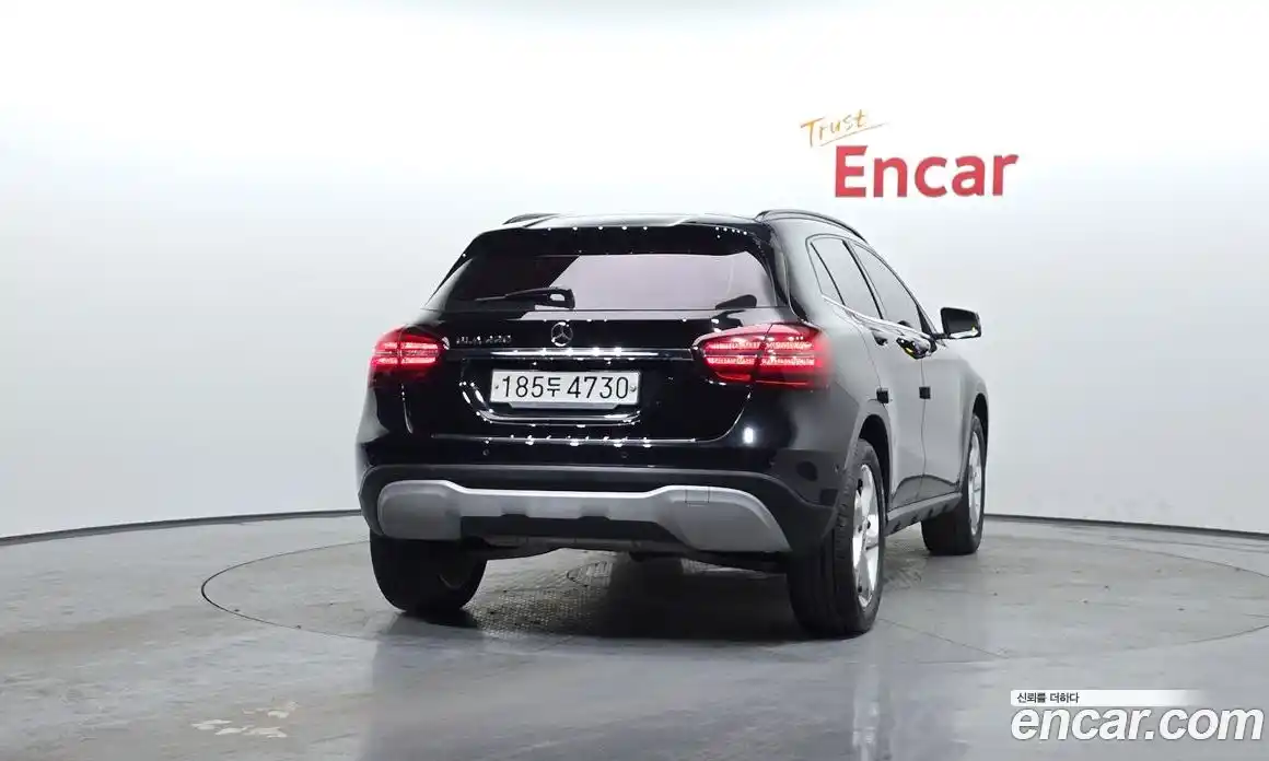 Mercedes-Benz GLA-Class 2019 2.0 Автомат в Москве № 160703, фото 19