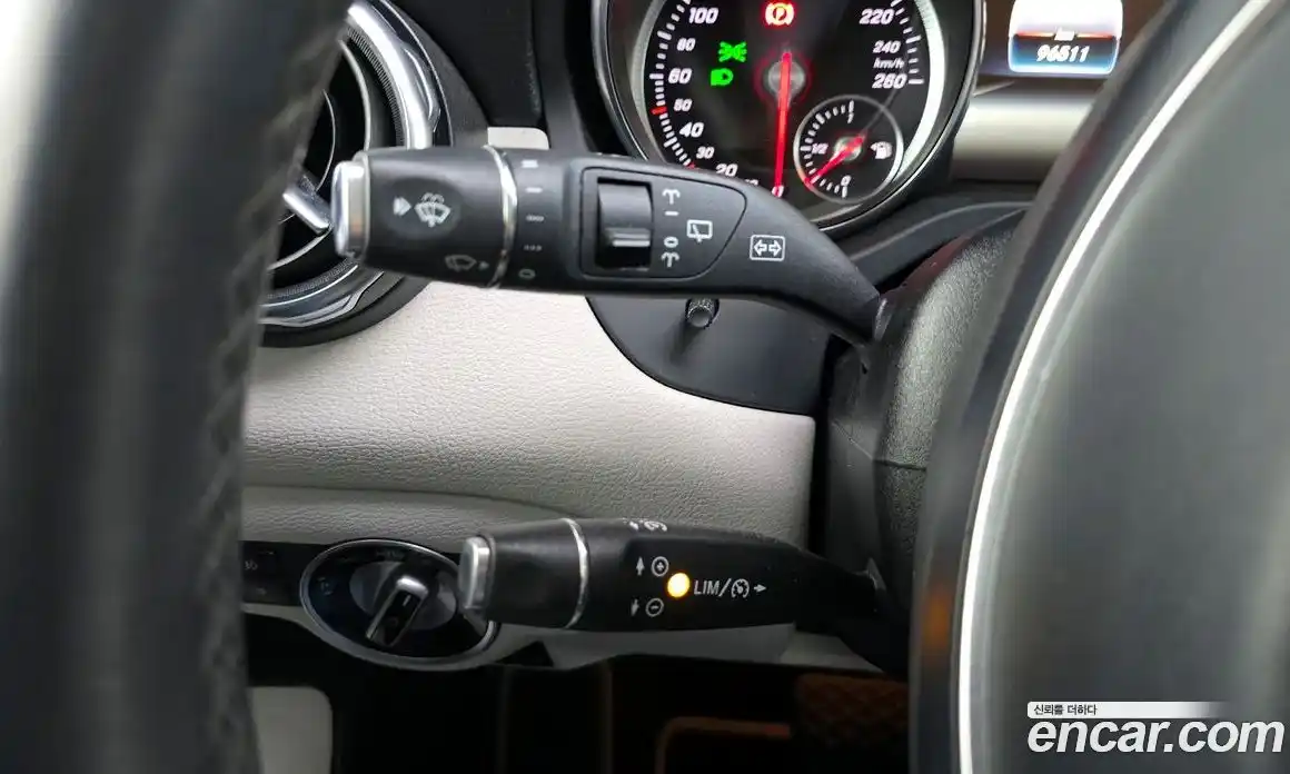 Mercedes-Benz GLA-Class 2019 2.0 Автомат в Москве № 160703, фото 5