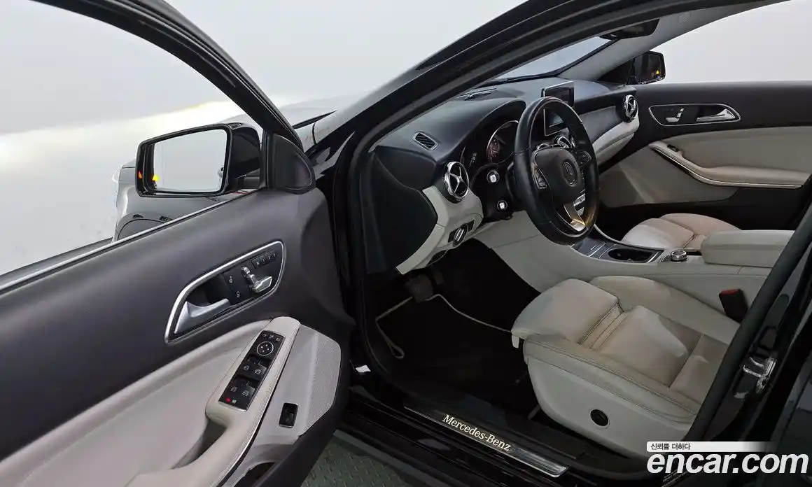 Mercedes-Benz GLA-Class 2019 2.0 Автомат в Москве № 160703, фото 7
