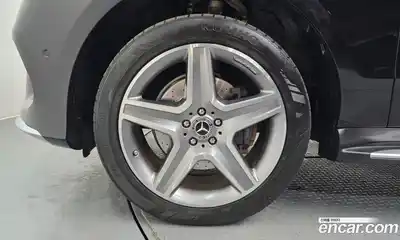 Mercedes-Benz GLE-Class 2017 3.0 Автомат в Москве № 160791, миниатюра 2