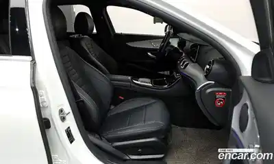 Mercedes-Benz E-Class 2021 2.0 Автомат в Москве № 161160, миниатюра 11