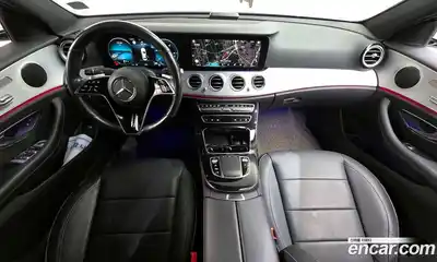 Mercedes-Benz E-Class 2021 2.0 Автомат в Москве № 161160, миниатюра 7