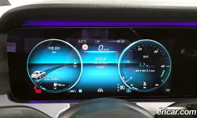 Mercedes-Benz E-Class 2021 2.0 Автомат в Москве № 161160, миниатюра 8