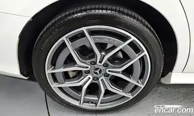 Mercedes-Benz E-Class 2022 1.9 Автомат в Москве № 161892, миниатюра 3