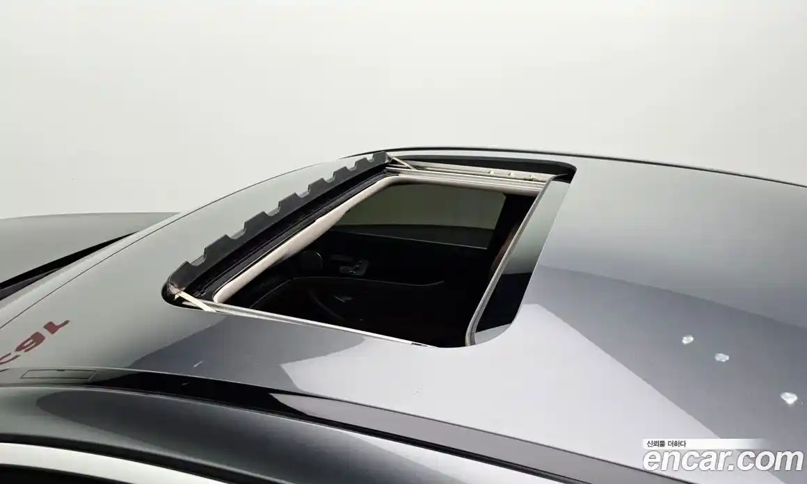 Mercedes-Benz E-Class 2018 2.0 Автомат в Москве № 161970, фото 3