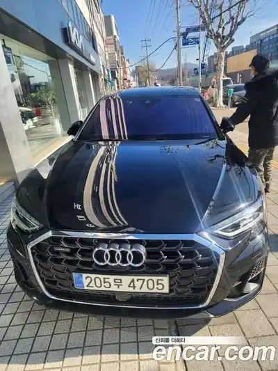 Audi A8, 2023