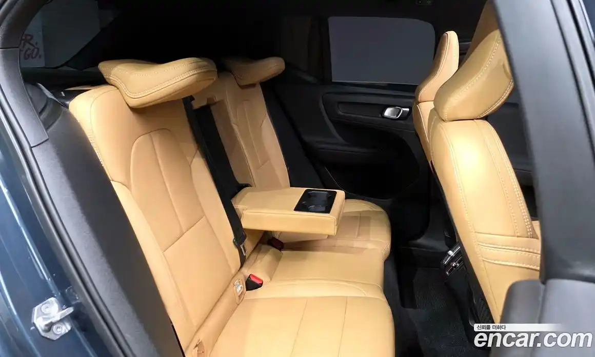 Volvo XC40 2021 2.0 Автомат в Москве № 164176, фото 12