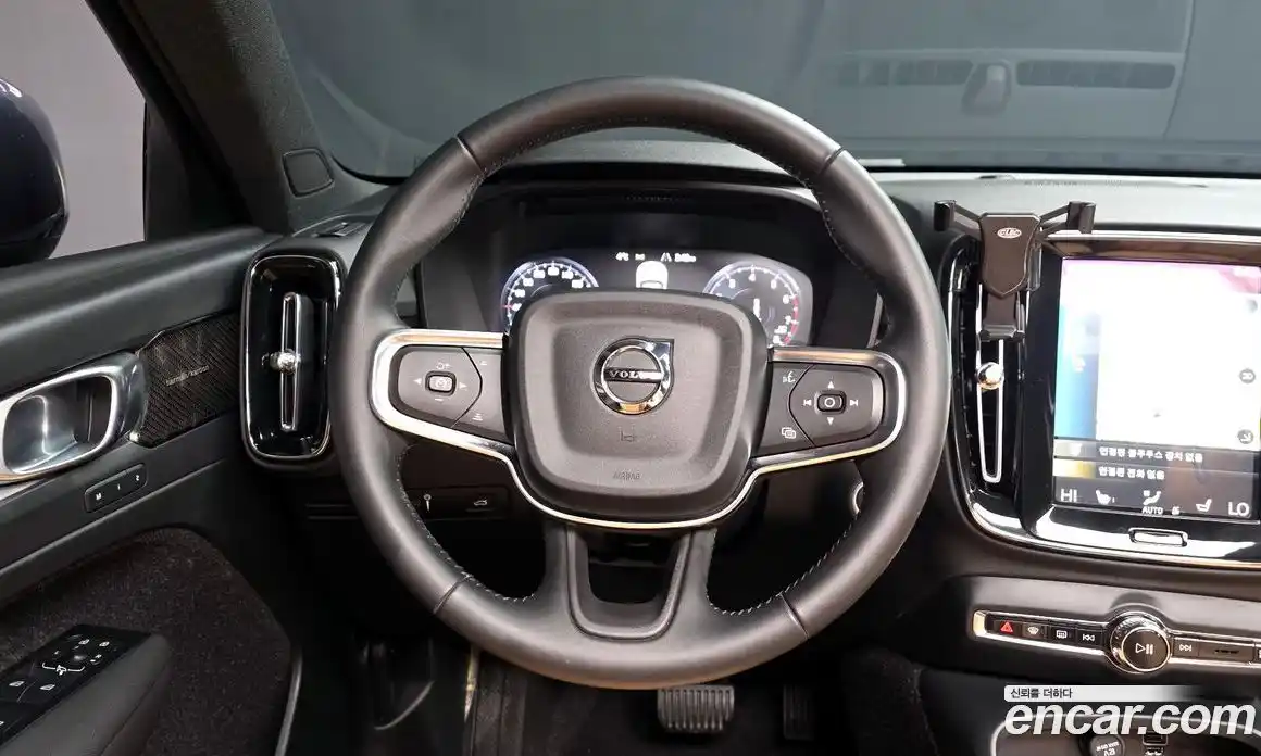 Volvo XC40 2021 2.0 Автомат в Москве № 164176, фото 13