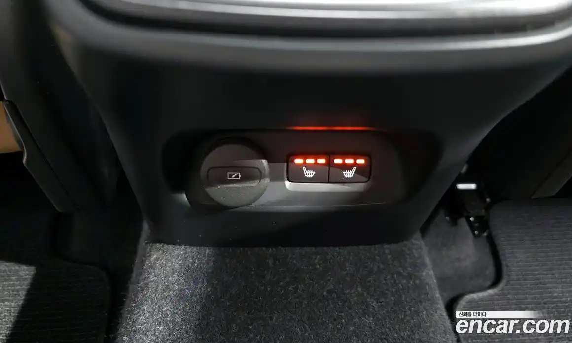 Volvo XC40 2021 2.0 Автомат в Москве № 164176, фото 19