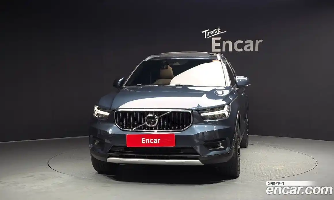 Volvo XC40 2021 2.0 Автомат в Москве № 164176, фото 3