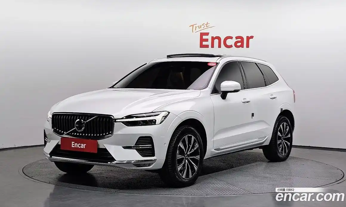 Volvo XC60 2024 2.0 Автомат в Москве № 164302, фото 19