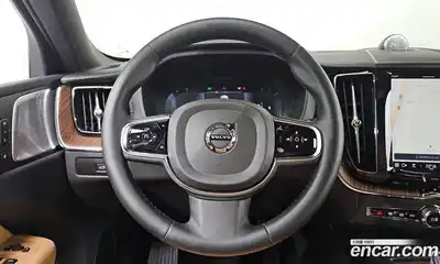 Volvo XC60 2024 2.0 Автомат в Москве № 164302, миниатюра 7