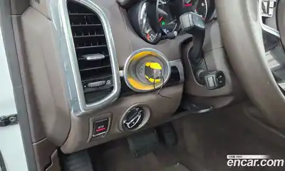 Porsche Cayenne 2015 3.0 Автомат в Москве № 164961, миниатюра 6